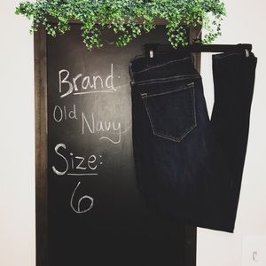 Mid Rise Old Navy Rockstar Super Skinny Jeans